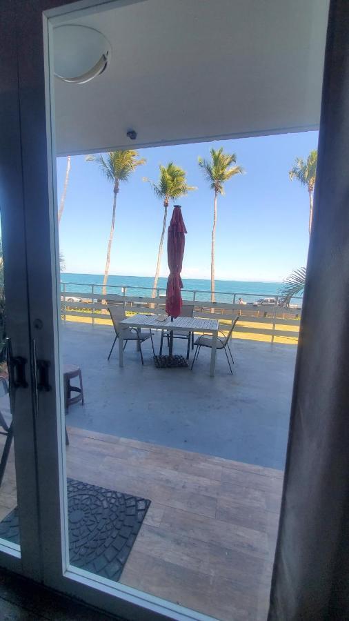ファハルドNauetik, Ocean Front! Great Viewアパートメント エクステリア 写真