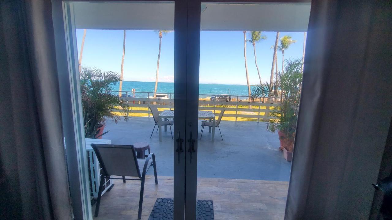 ファハルドNauetik, Ocean Front! Great Viewアパートメント エクステリア 写真